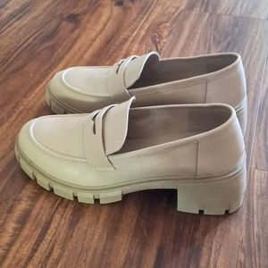 NWT Chunky Loafers
